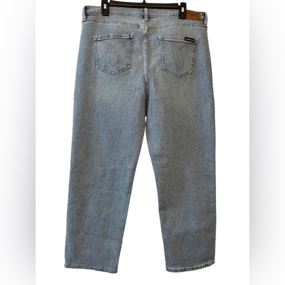 Calvin Klein High Rise Straight Leg Jeans 12 - Picture 5 of 11